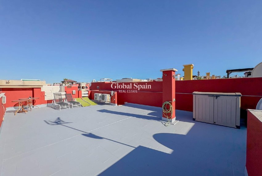 Venta - APARTAMENTO -
TORREVIEJA - Costa Blanca