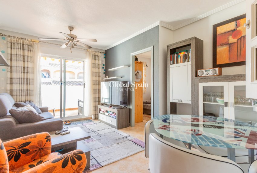 Venta - APARTAMENTO -
TORREVIEJA - Costa Blanca