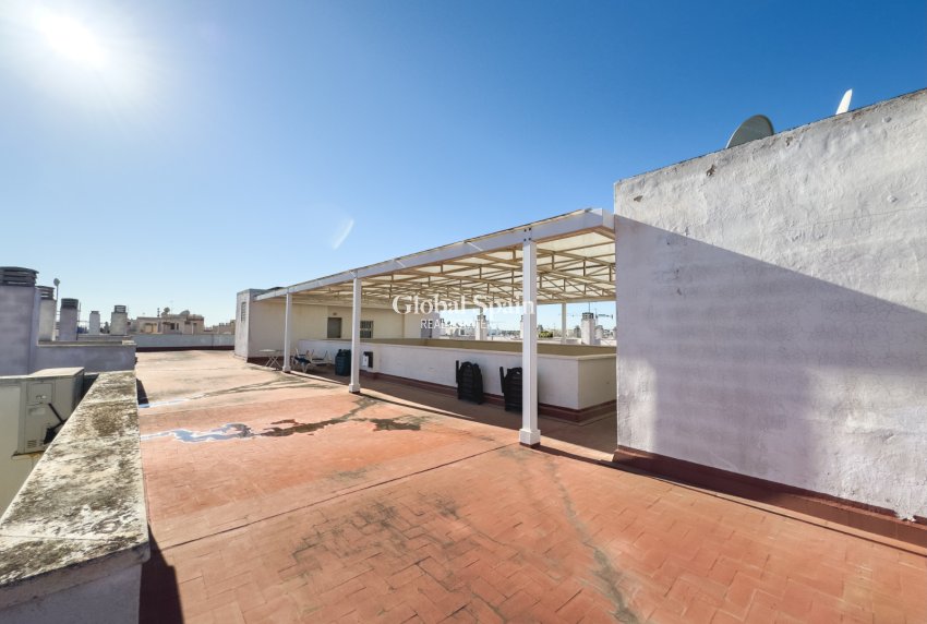 Venta - APARTAMENTO -
TORREVIEJA - Costa Blanca