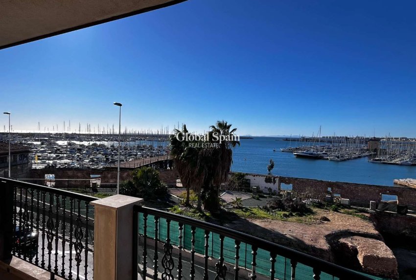 Venta - APARTAMENTO -
TORREVIEJA - Costa Blanca