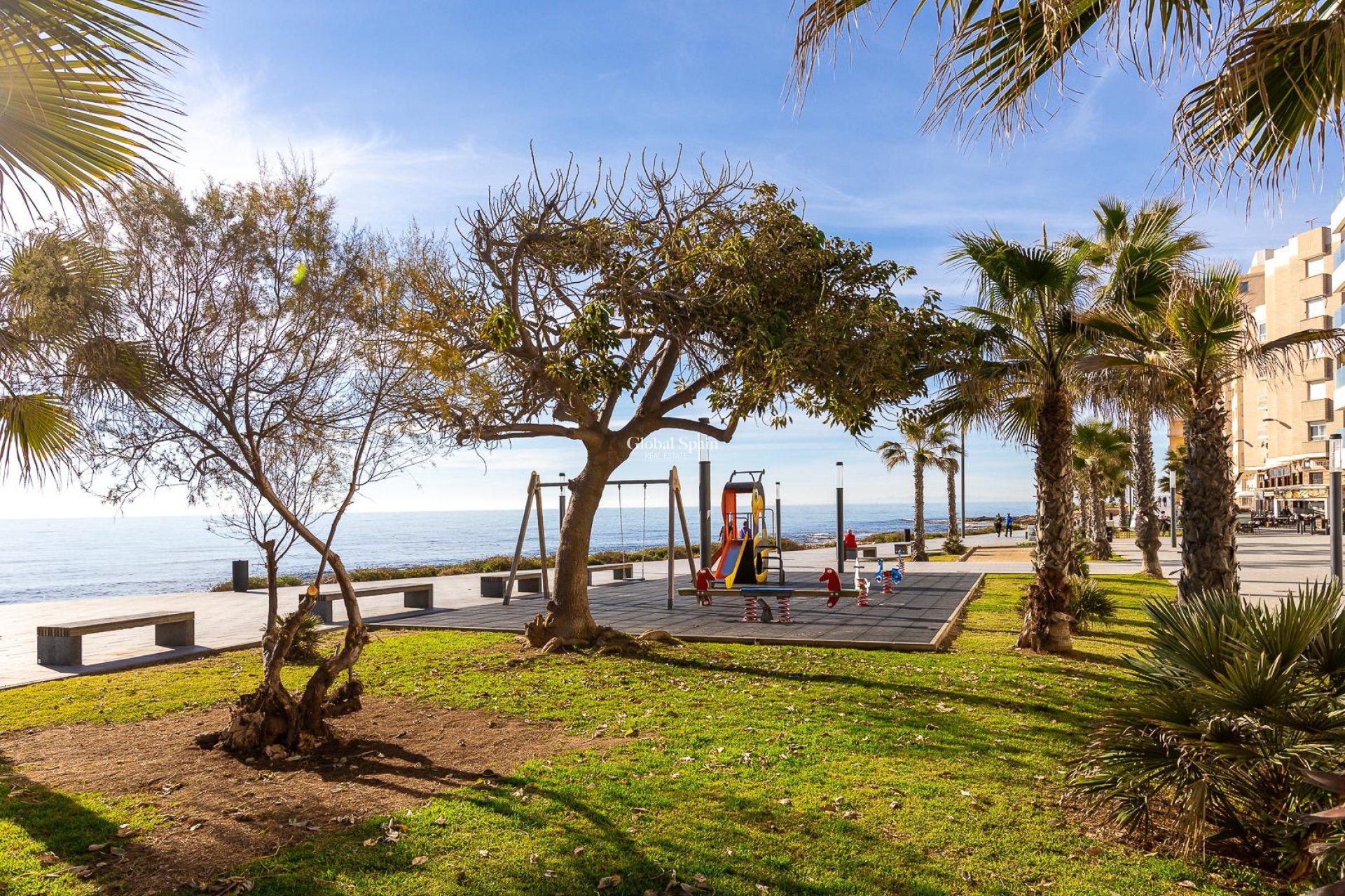 Venta - APARTAMENTO -
TORREVIEJA - Costa Blanca