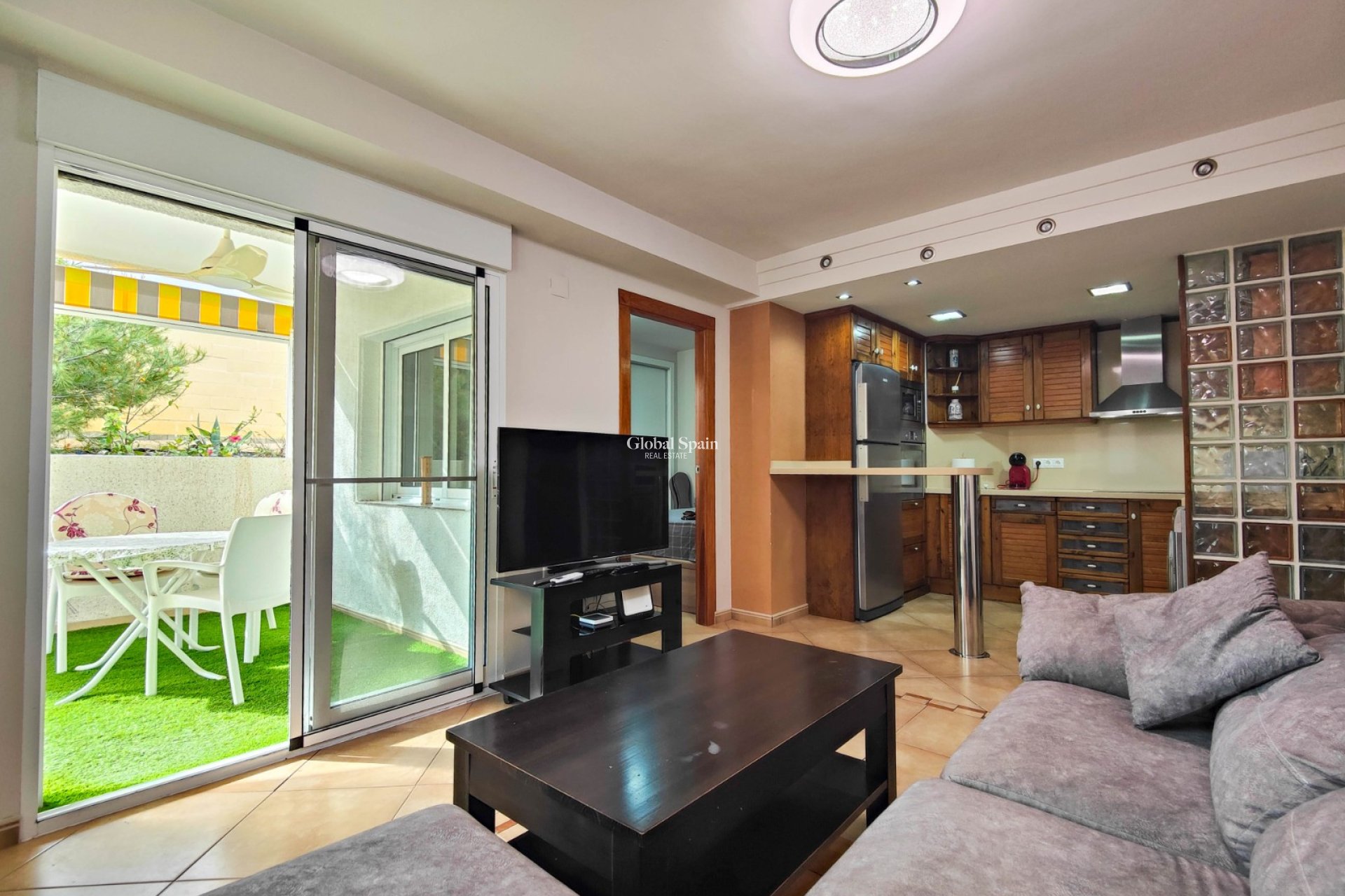 Venta - APARTAMENTO -
TORREVIEJA - Costa Blanca