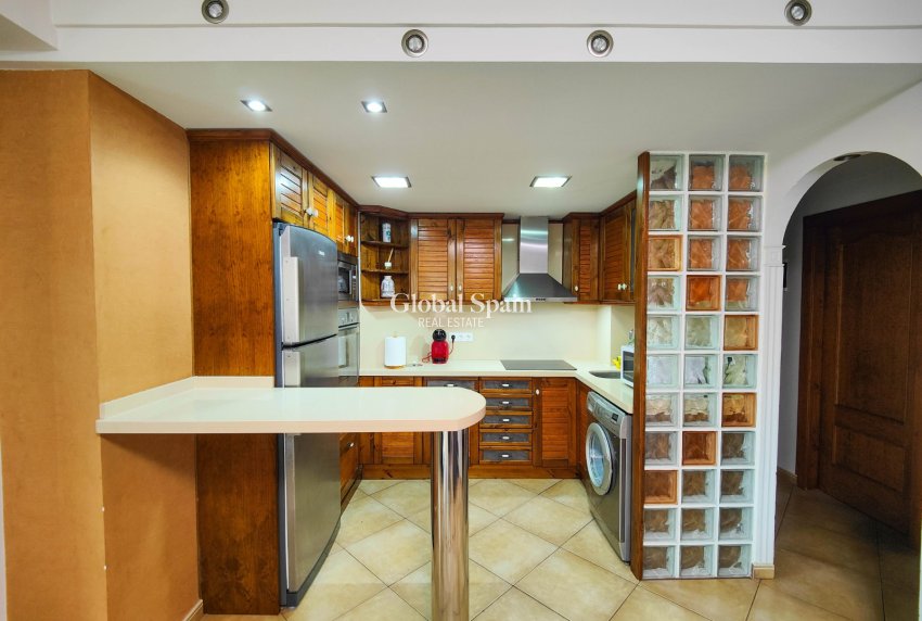 Venta - APARTAMENTO -
TORREVIEJA - Costa Blanca