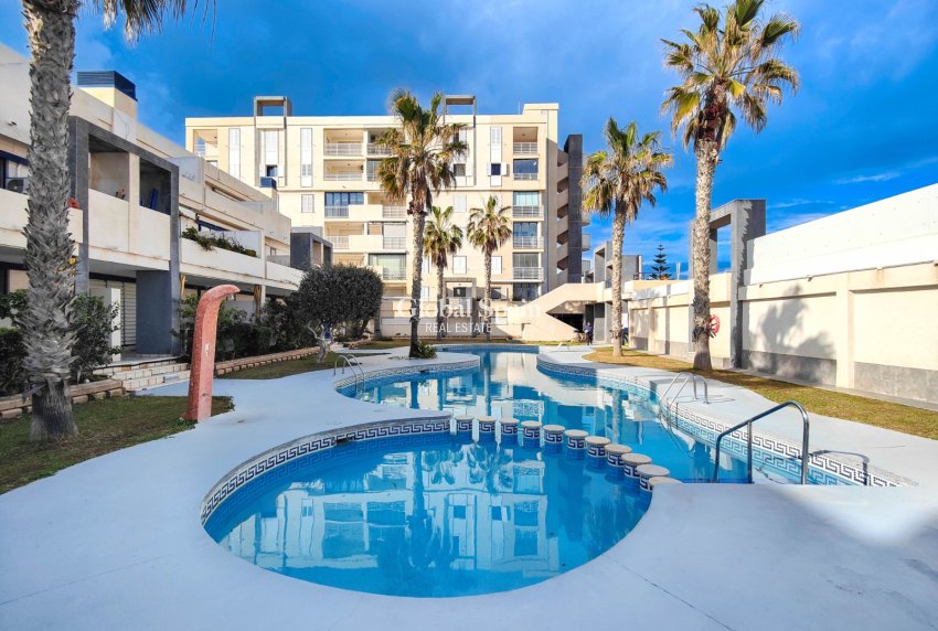 Venta - APARTAMENTO -
TORREVIEJA - Costa Blanca