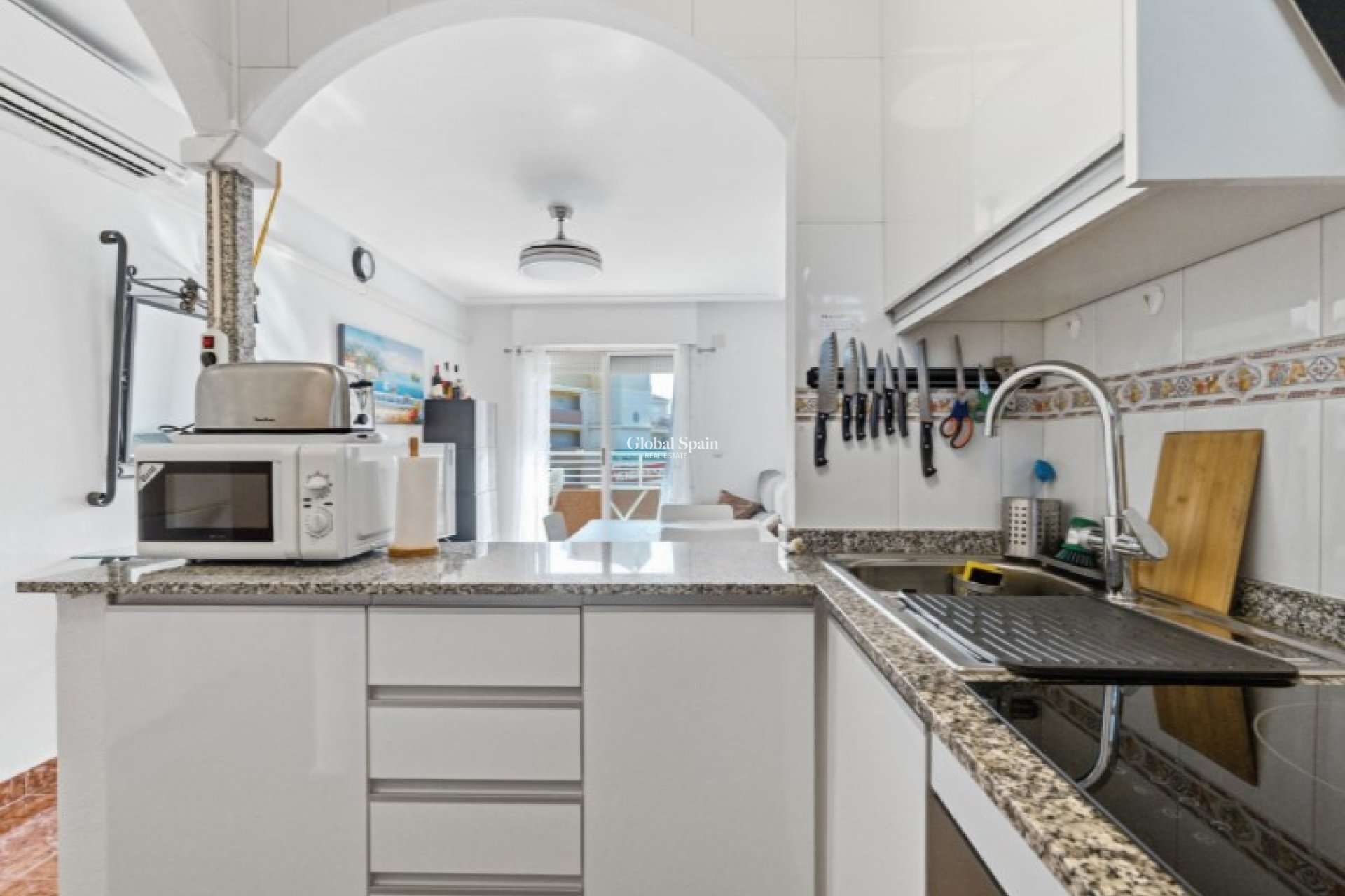 Venta - APARTAMENTO -
TORREVIEJA - Costa Blanca