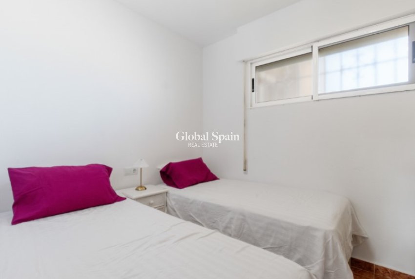 Venta - APARTAMENTO -
TORREVIEJA - Costa Blanca