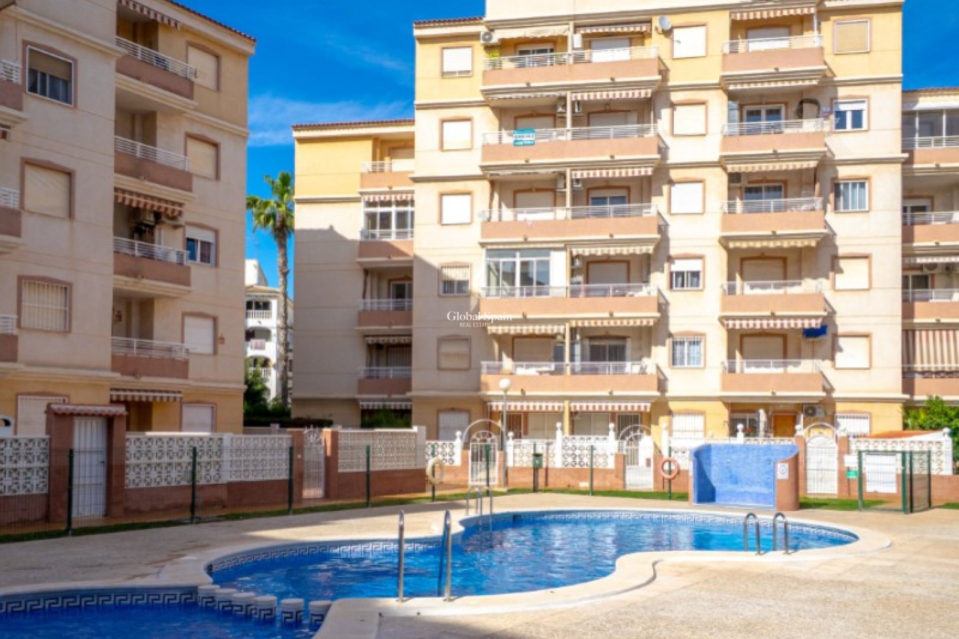 Venta - APARTAMENTO -
TORREVIEJA - Costa Blanca