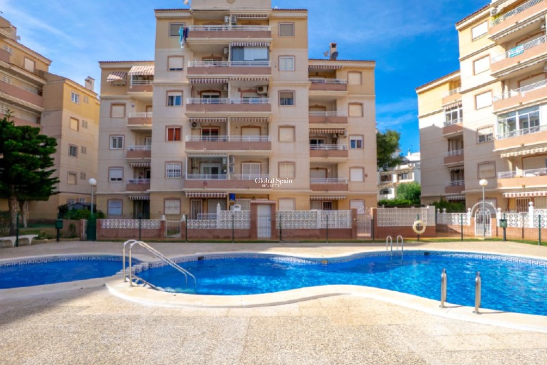 Venta - APARTAMENTO -
TORREVIEJA - Costa Blanca