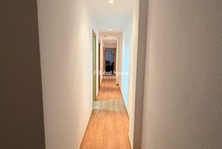 Venta - APARTAMENTO -
TORREVIEJA - Costa Blanca