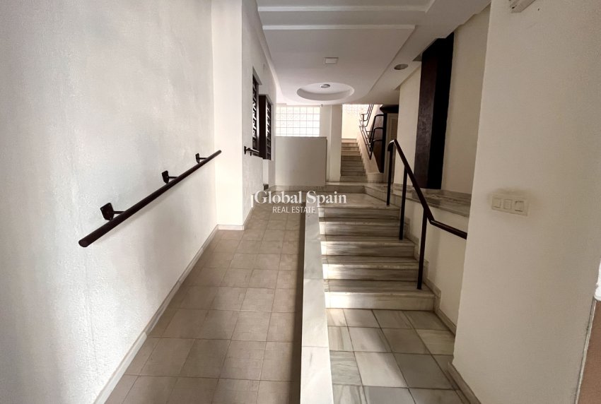 Venta - APARTAMENTO -
TORREVIEJA - Costa Blanca