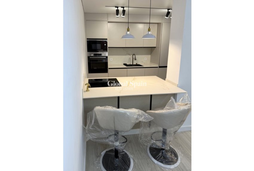 Venta - APARTAMENTO -
TORREVIEJA - Costa Blanca