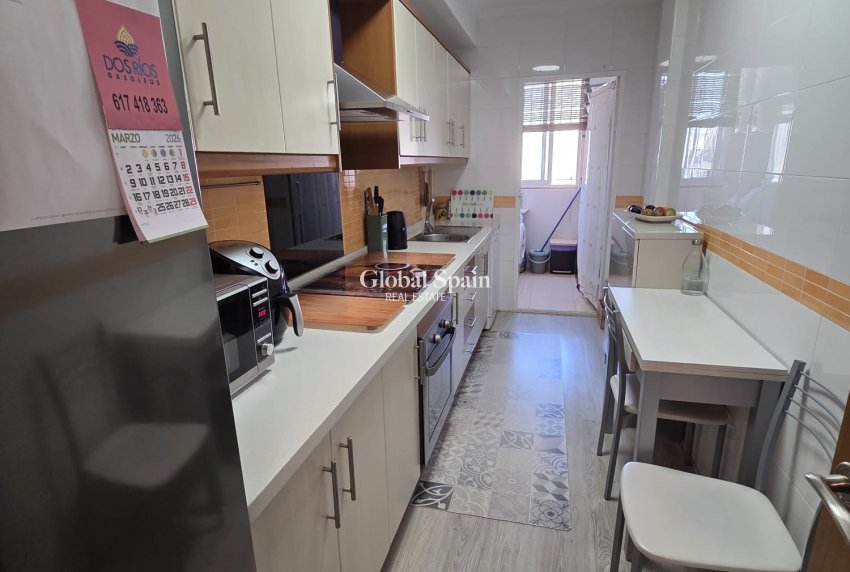 Venta - APARTAMENTO -
TORREVIEJA - Costa Blanca