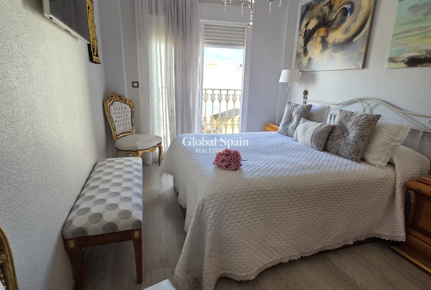 Venta - APARTAMENTO -
TORREVIEJA - Costa Blanca