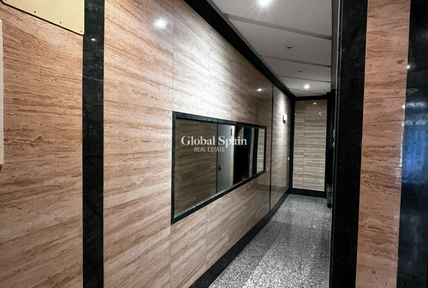 Venta - APARTAMENTO -
TORREVIEJA - Costa Blanca