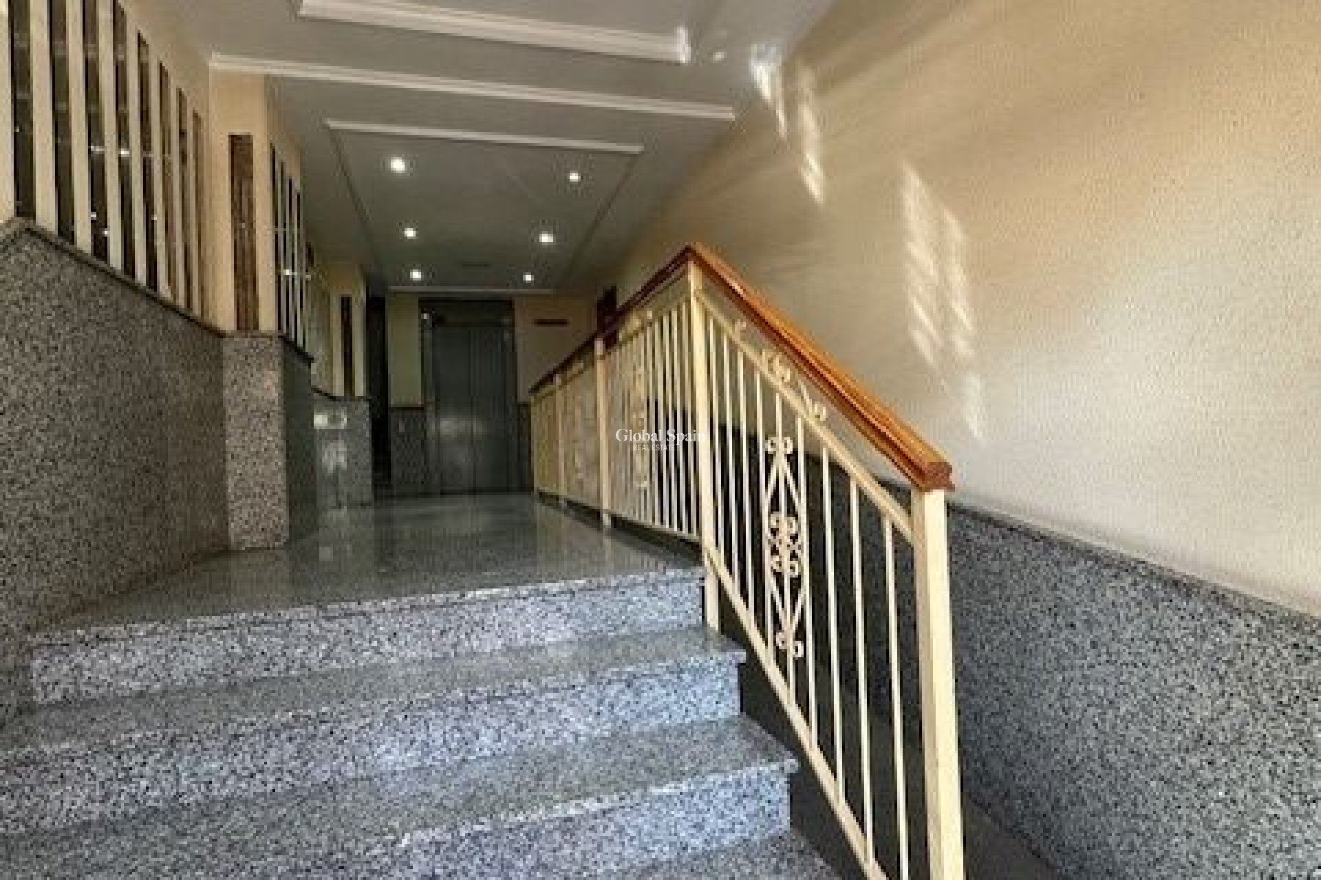 Venta - APARTAMENTO -
TORREVIEJA - Costa Blanca