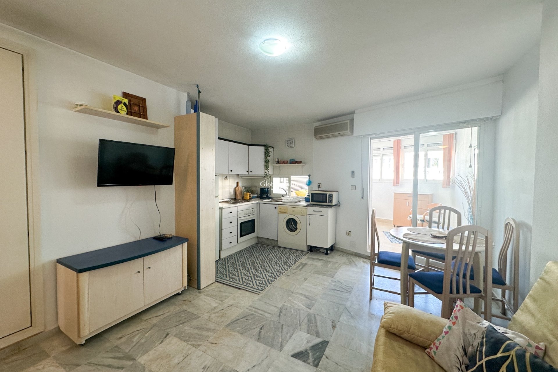 Venta - APARTAMENTO -
TORREVIEJA - Costa Blanca