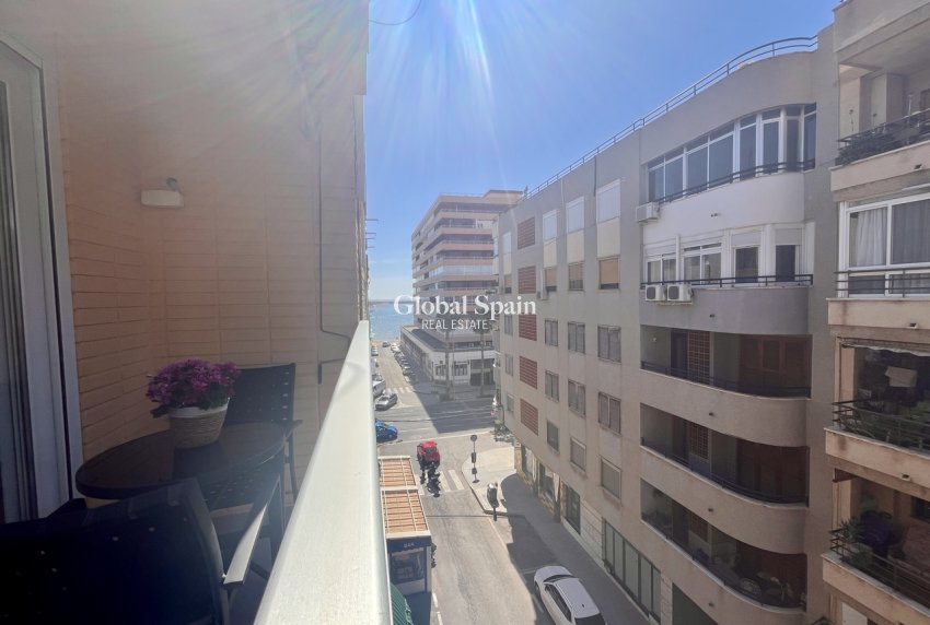 Venta - APARTAMENTO -
TORREVIEJA - Costa Blanca