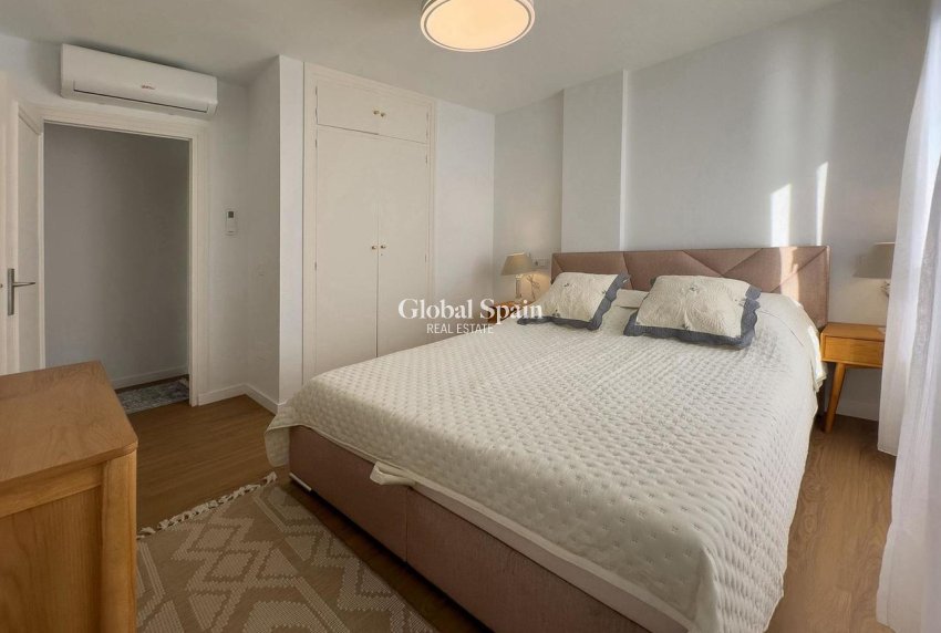 Venta - APARTAMENTO -
TORREVIEJA - Costa Blanca