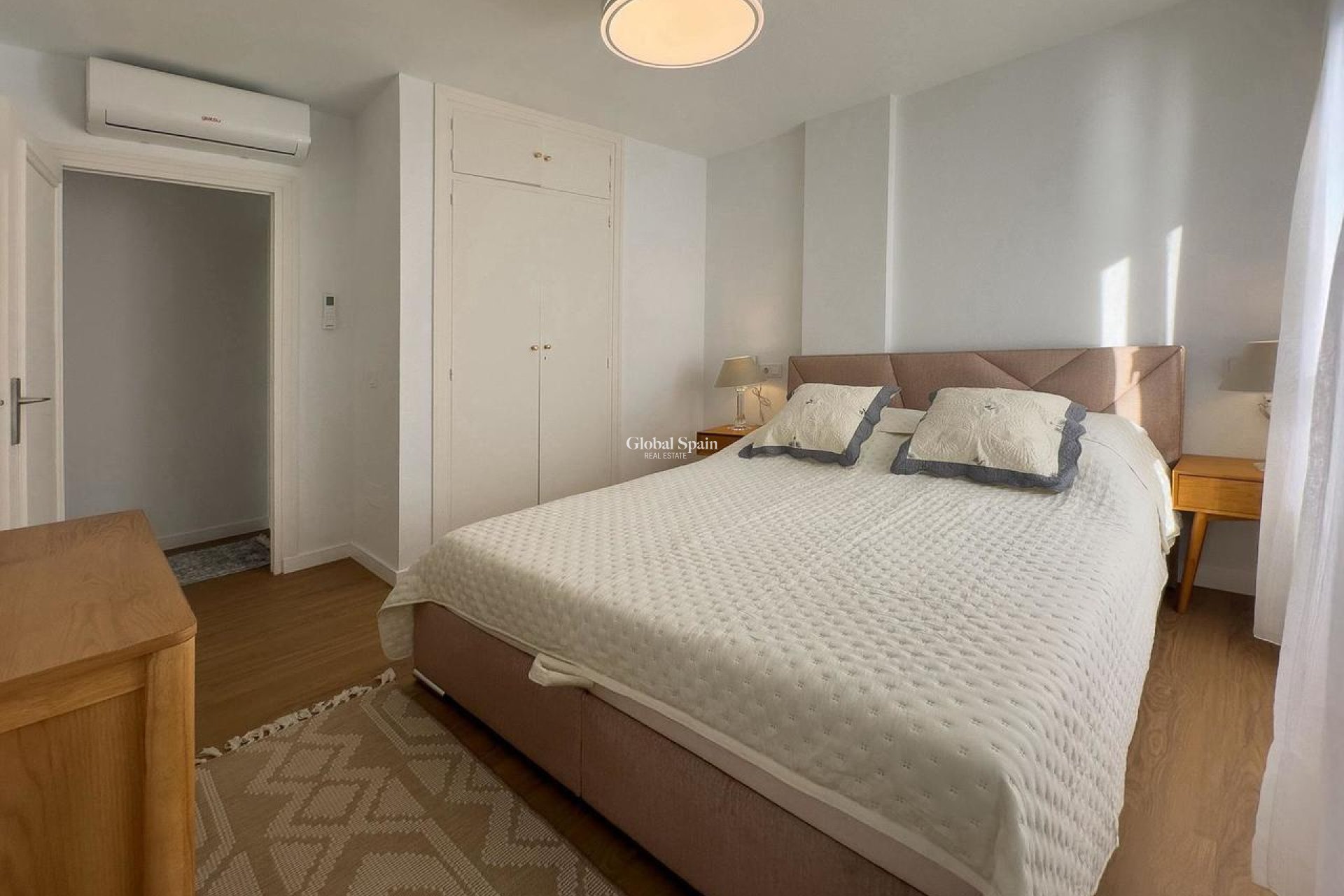 Venta - APARTAMENTO -
TORREVIEJA - Costa Blanca