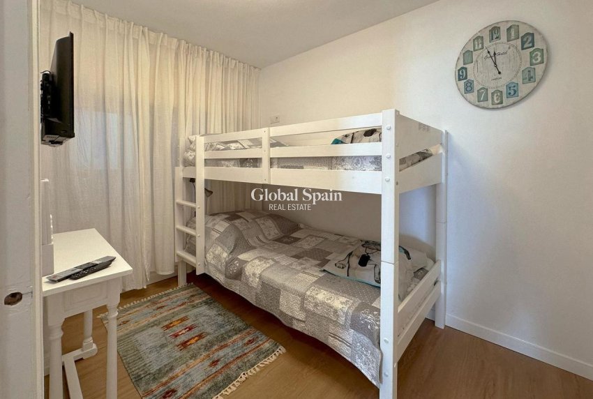 Venta - APARTAMENTO -
TORREVIEJA - Costa Blanca