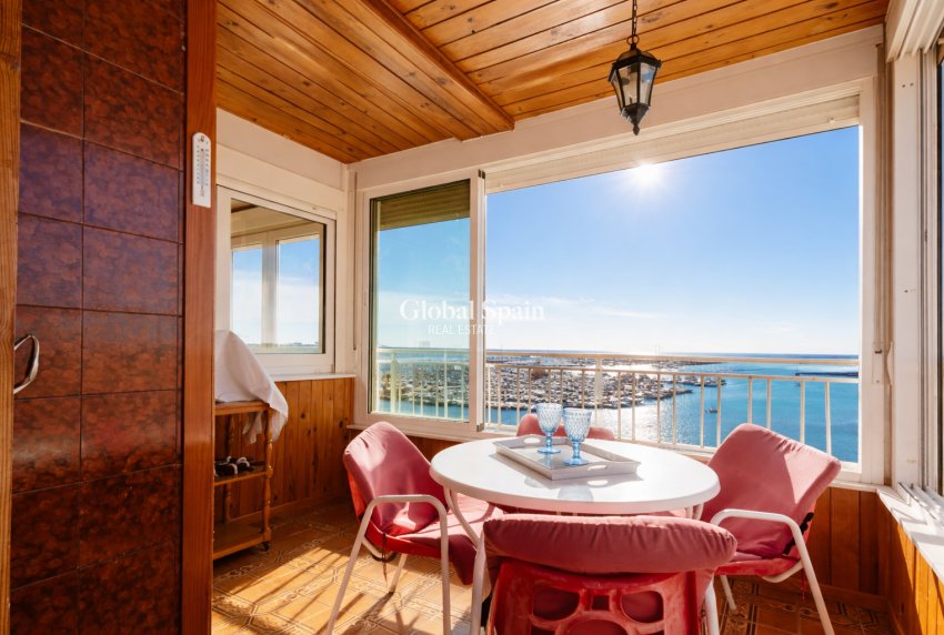 Venta - APARTAMENTO -
TORREVIEJA - Costa Blanca