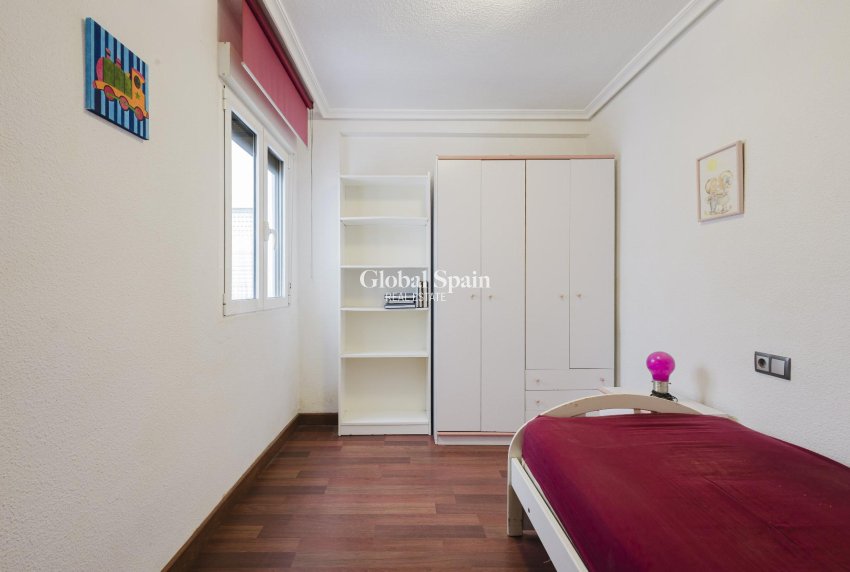 Venta - APARTAMENTO -
TORREVIEJA - Costa Blanca