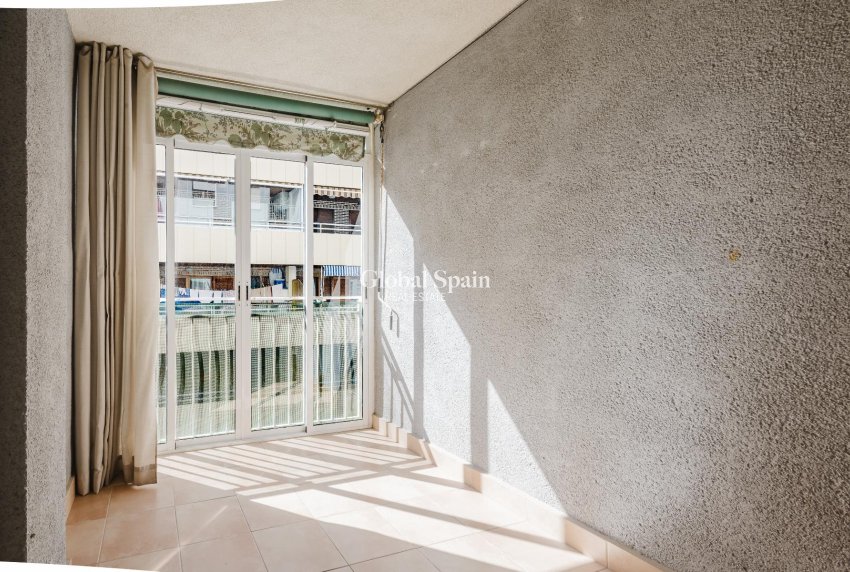 Venta - APARTAMENTO -
TORREVIEJA - Costa Blanca