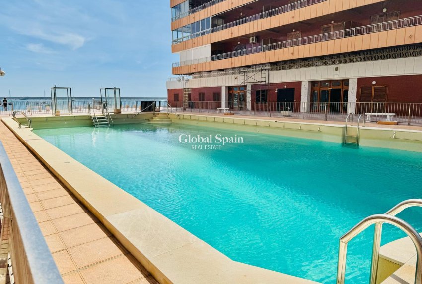 Venta - APARTAMENTO -
TORREVIEJA - Costa Blanca
