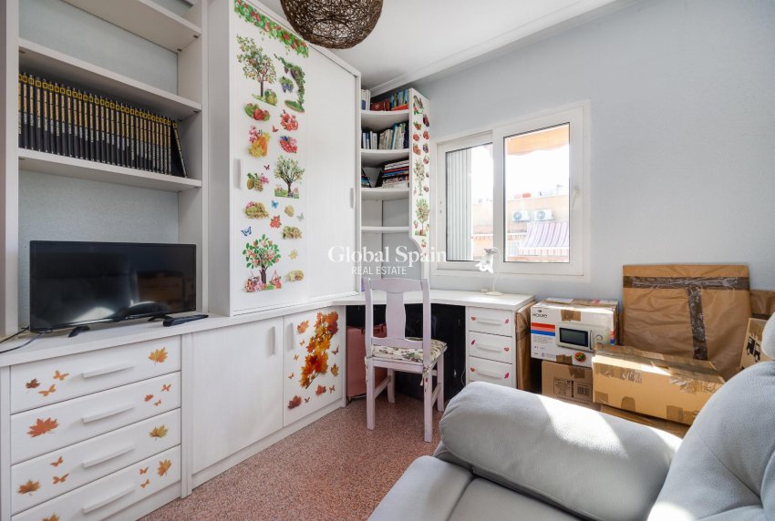 Venta - APARTAMENTO -
TORREVIEJA - Costa Blanca