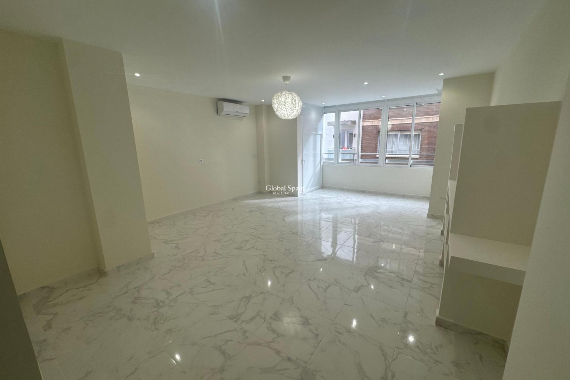 Venta - APARTAMENTO -
TORREVIEJA - Costa Blanca