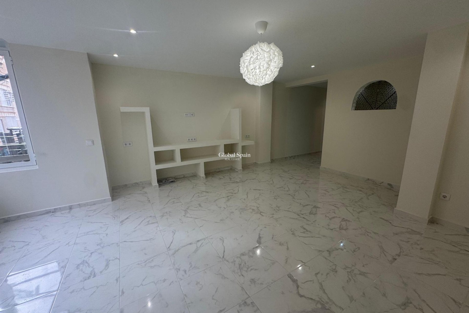 Venta - APARTAMENTO -
TORREVIEJA - Costa Blanca