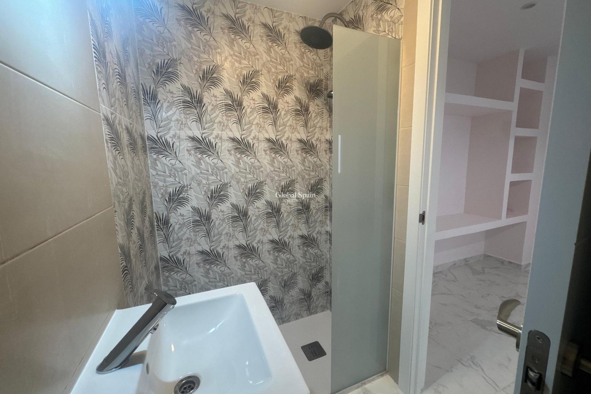 Venta - APARTAMENTO -
TORREVIEJA - Costa Blanca