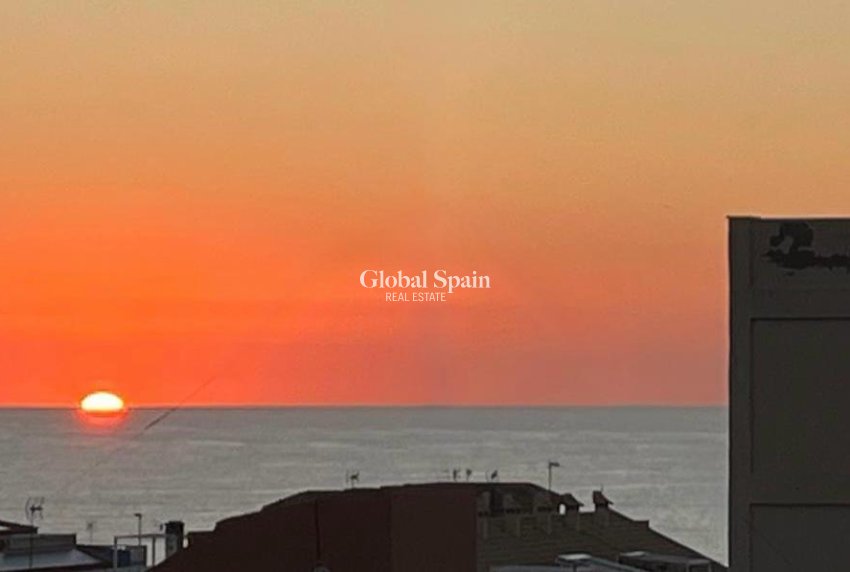 Venta - APARTAMENTO -
TORREVIEJA - Costa Blanca