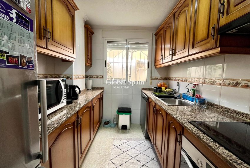 Venta - APARTAMENTO -
TORREVIEJA - Costa Blanca