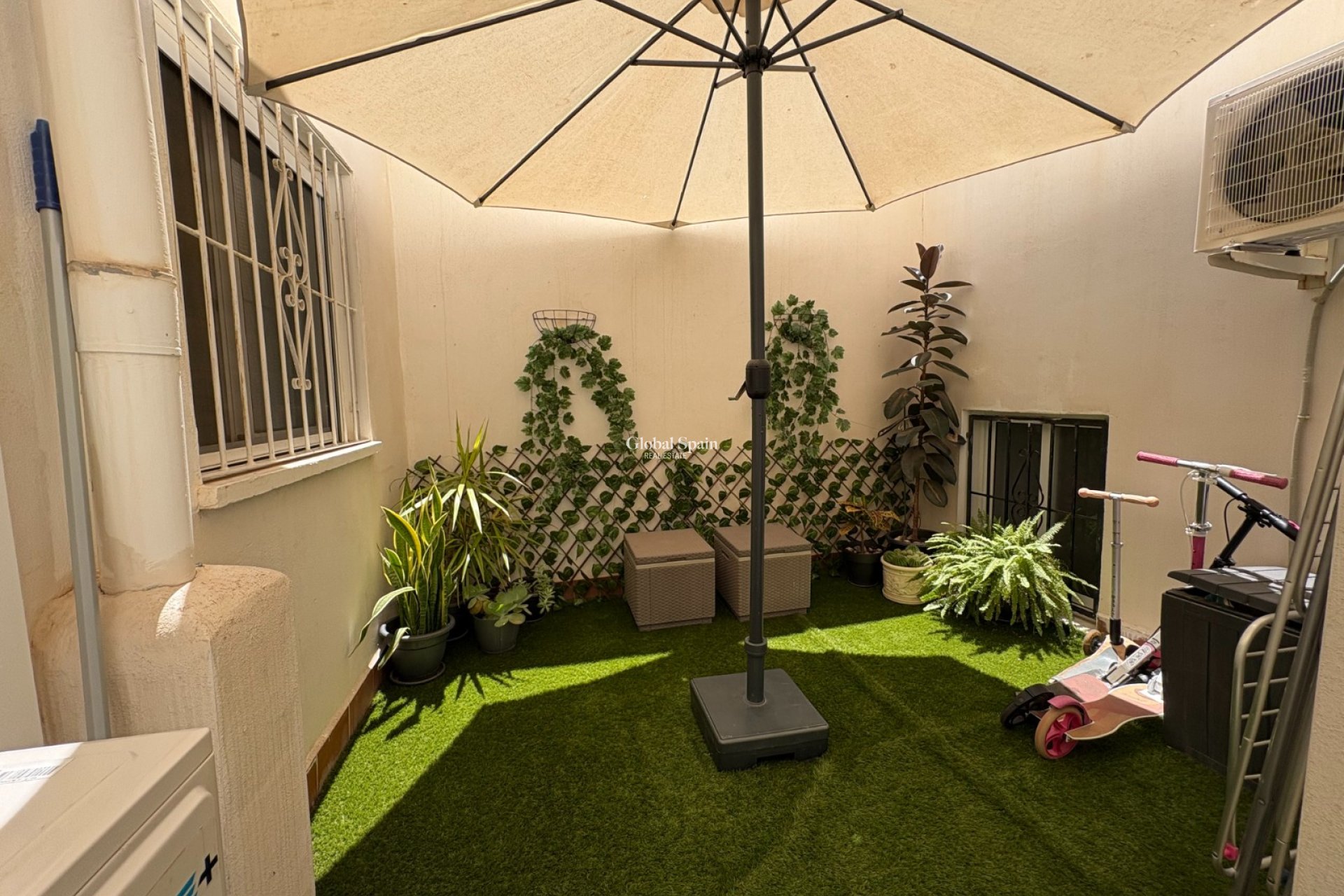 Venta - APARTAMENTO -
TORREVIEJA - Costa Blanca