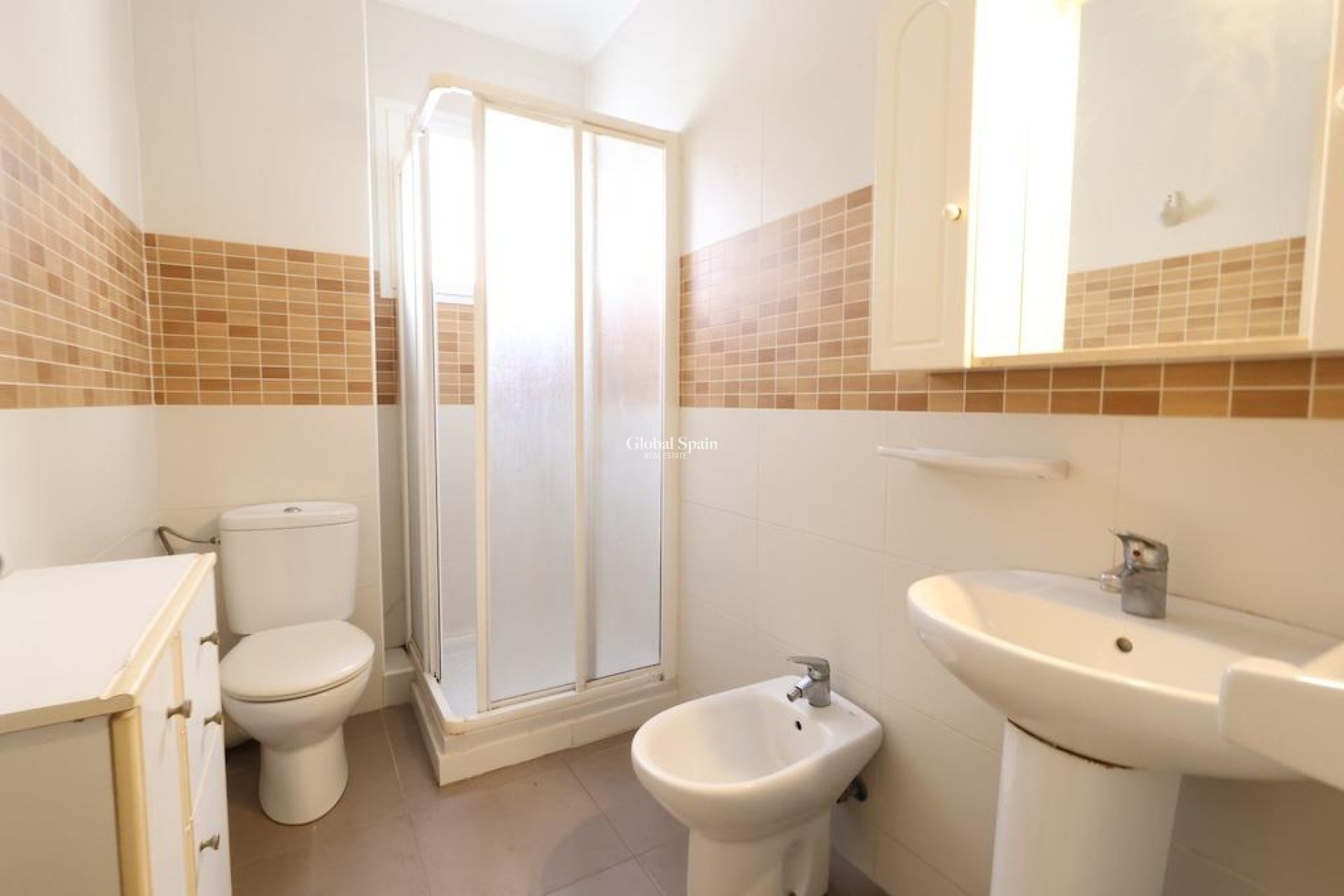 Venta - APARTAMENTO -
TORREVIEJA - Costa Blanca