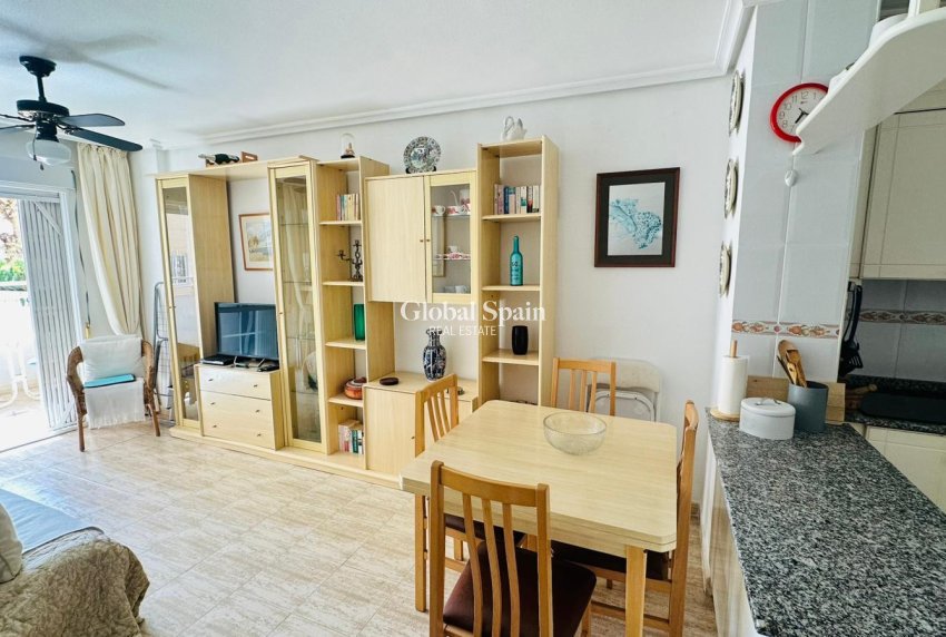 Venta - APARTAMENTO -
TORREVIEJA - Costa Blanca