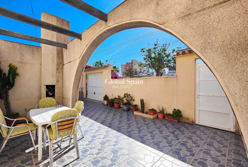 Venta - APARTAMENTO -
TORREVIEJA - Costa Blanca