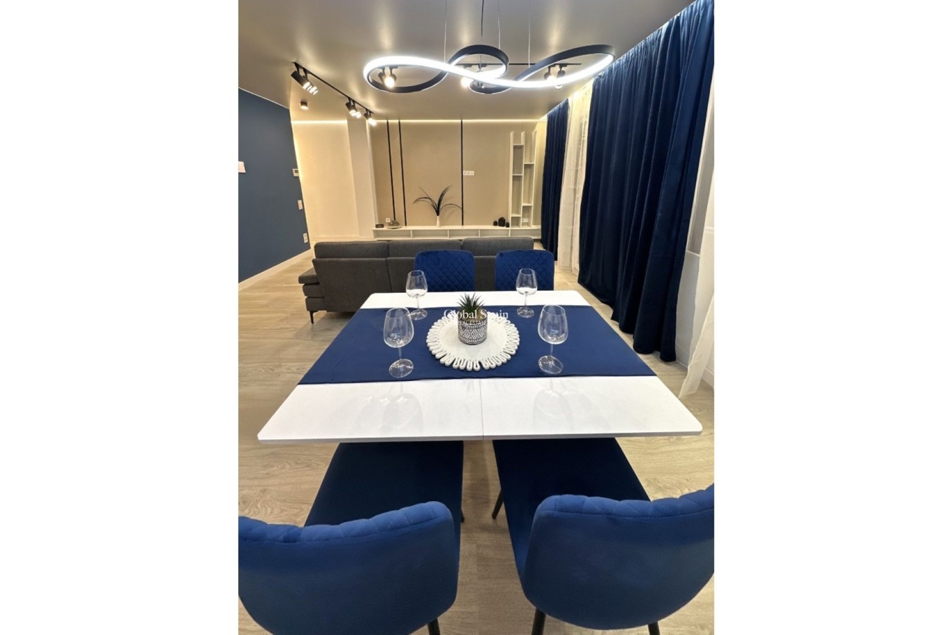 Venta - APARTAMENTO -
TORREVIEJA - Costa Blanca