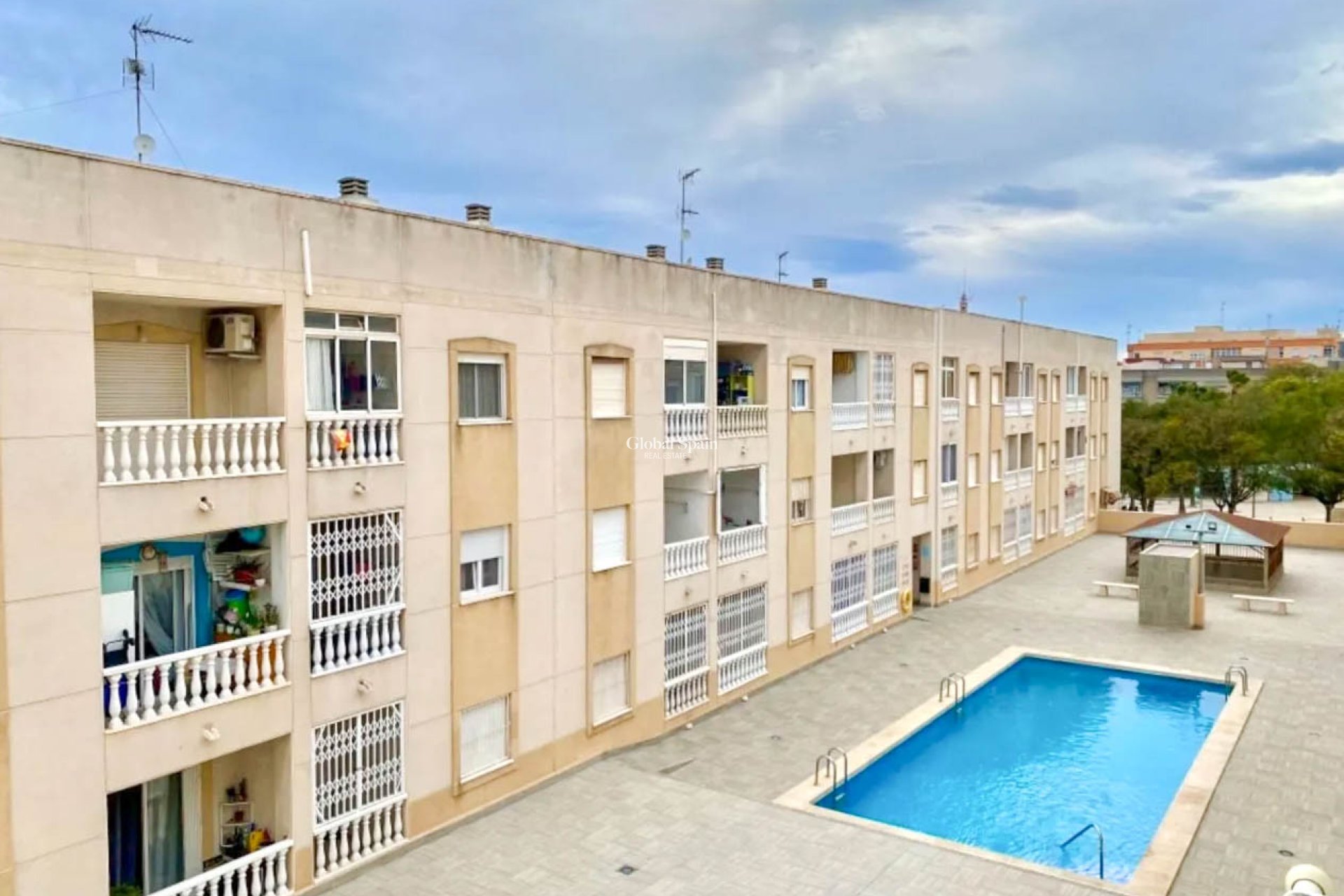 Venta - APARTAMENTO -
TORREVIEJA - Costa Blanca