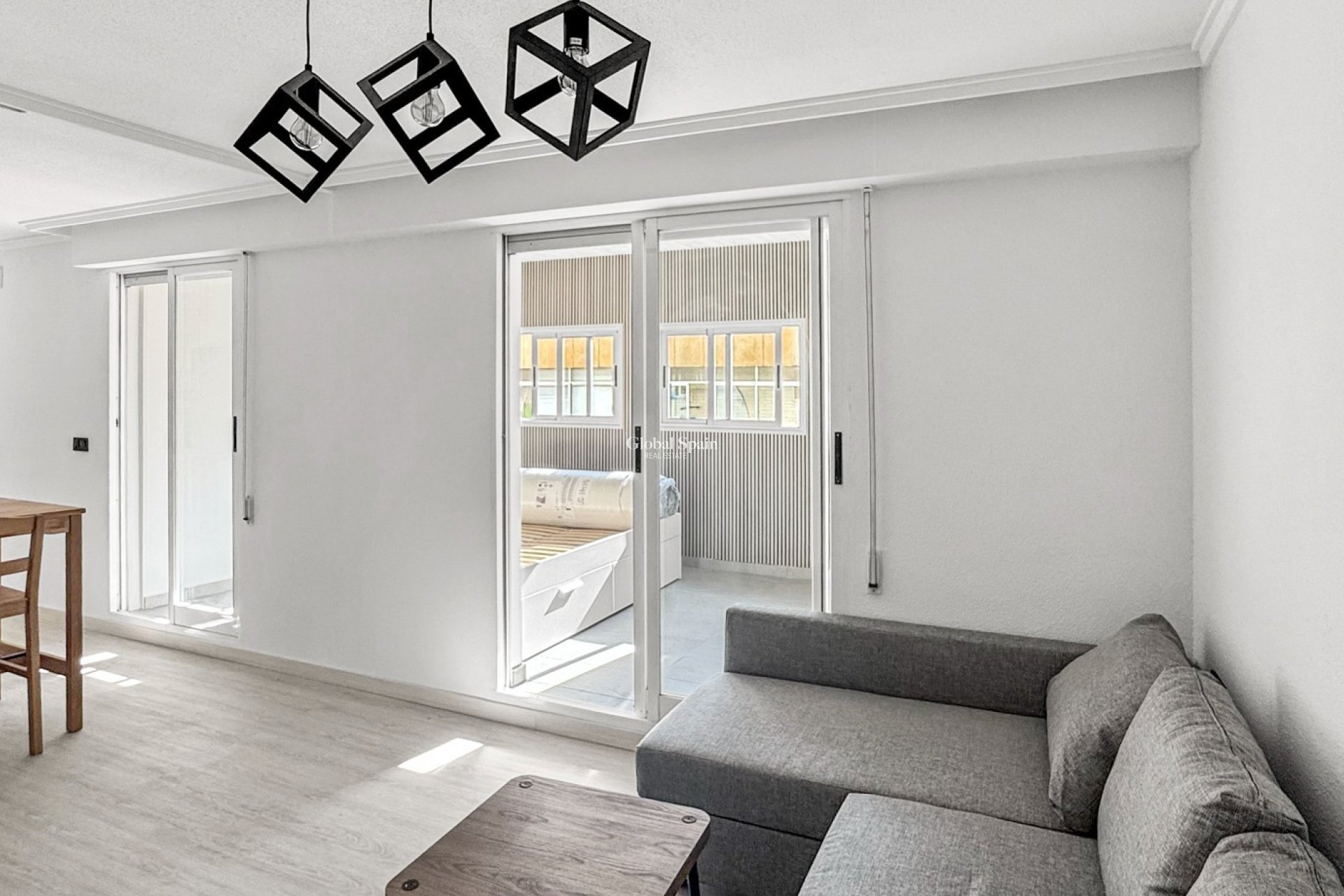 Venta - APARTAMENTO -
TORREVIEJA - Costa Blanca