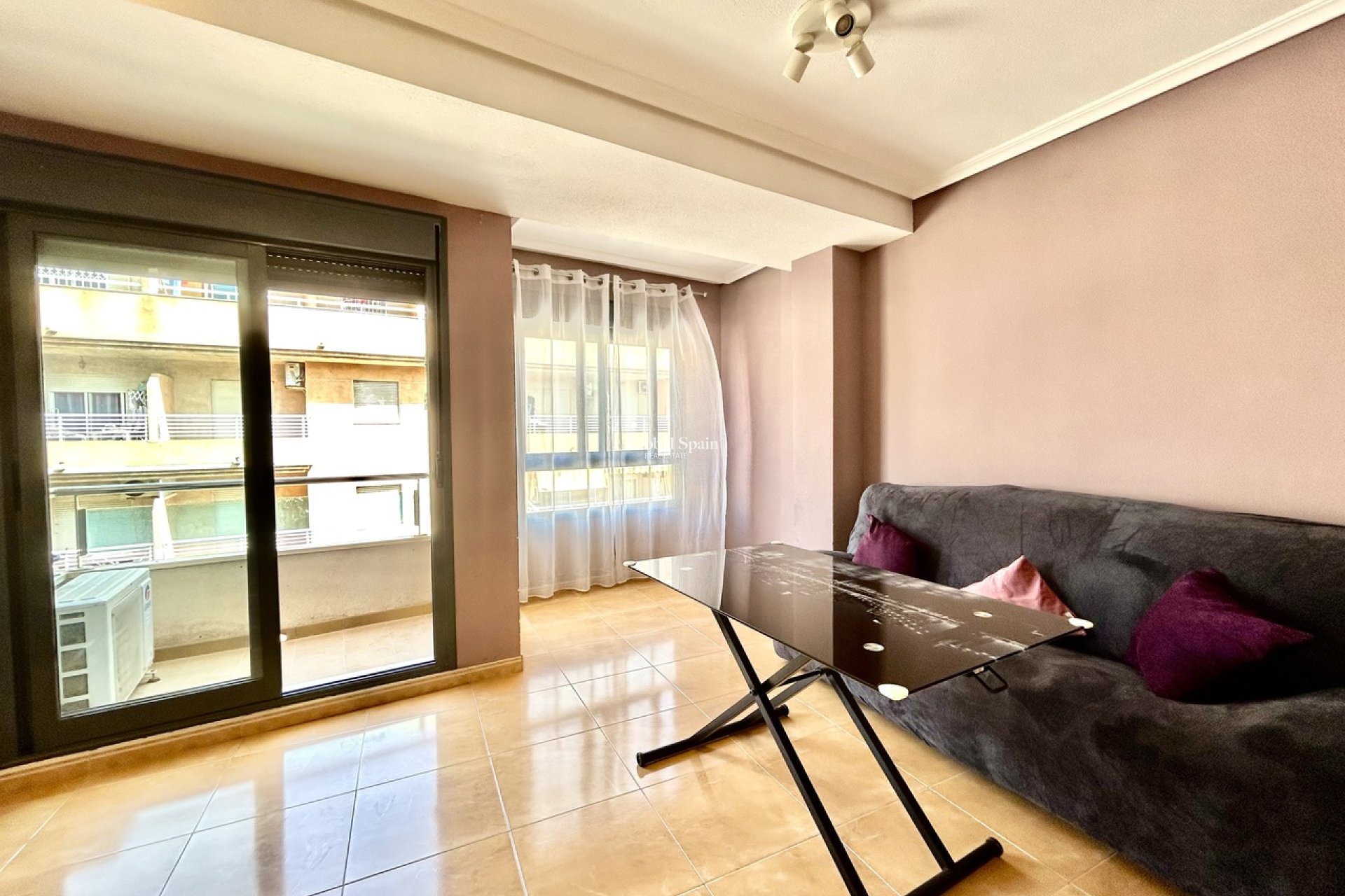 Venta - APARTAMENTO -
TORREVIEJA - Costa Blanca