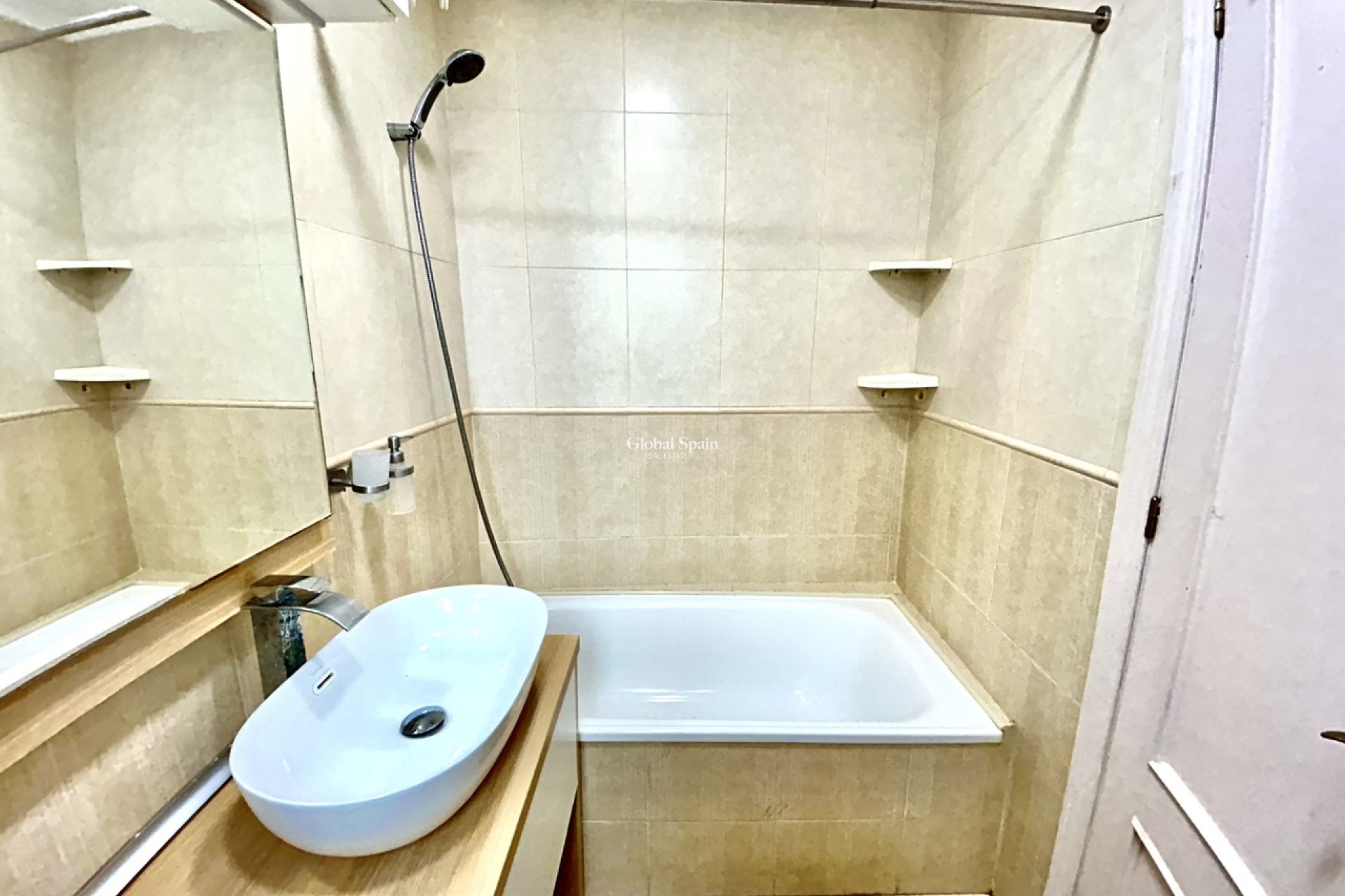 Venta - APARTAMENTO -
TORREVIEJA - Costa Blanca