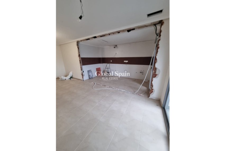 Venta - APARTAMENTO -
TORREVIEJA - Costa Blanca