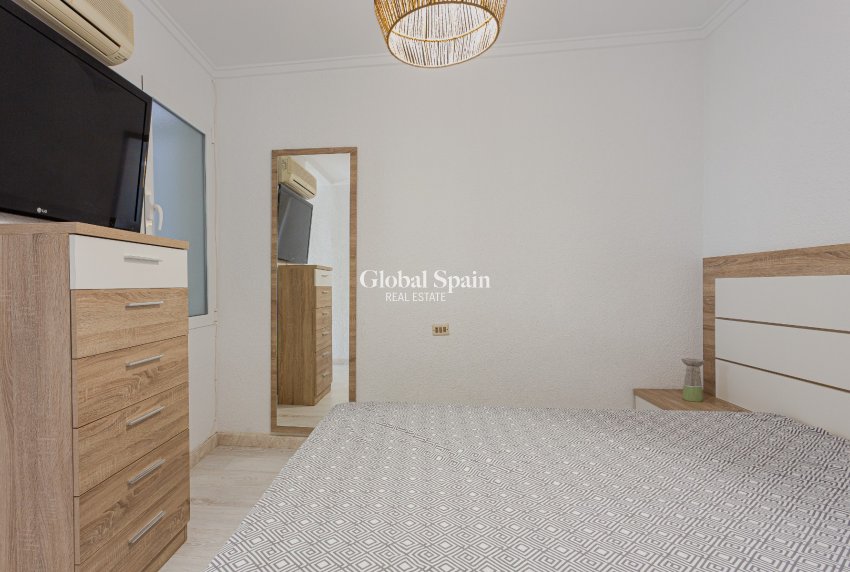Venta - APARTAMENTO -
TORREVIEJA - Costa Blanca