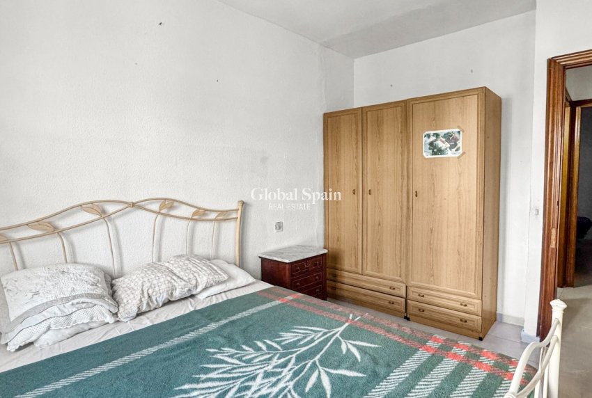 Venta - APARTAMENTO -
TORREVIEJA - Costa Blanca