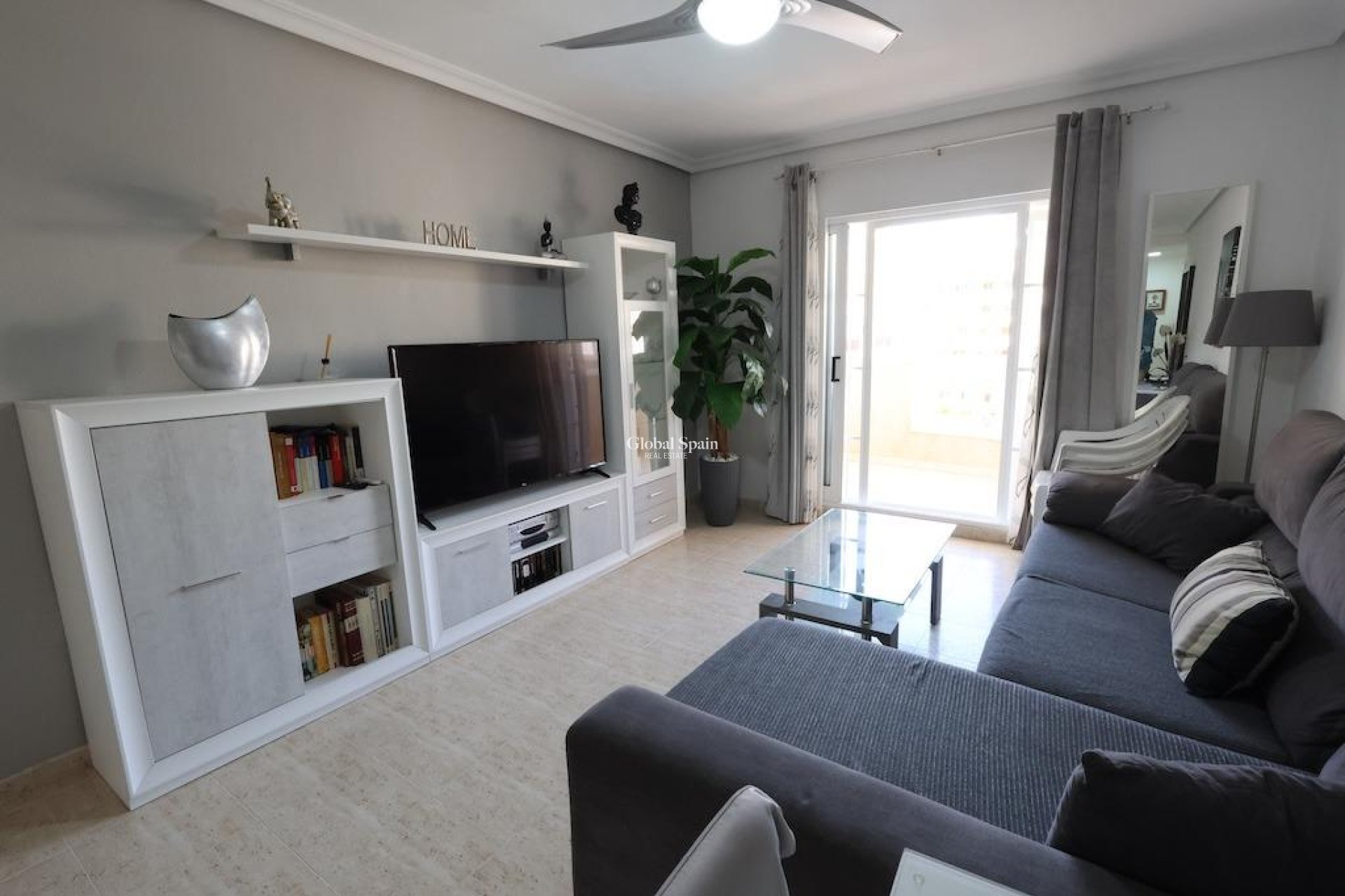 Venta - APARTAMENTO -
TORREVIEJA - Costa Blanca