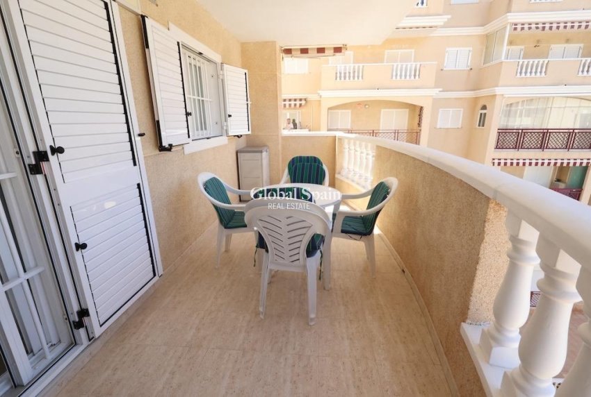 Venta - APARTAMENTO -
TORREVIEJA - Costa Blanca