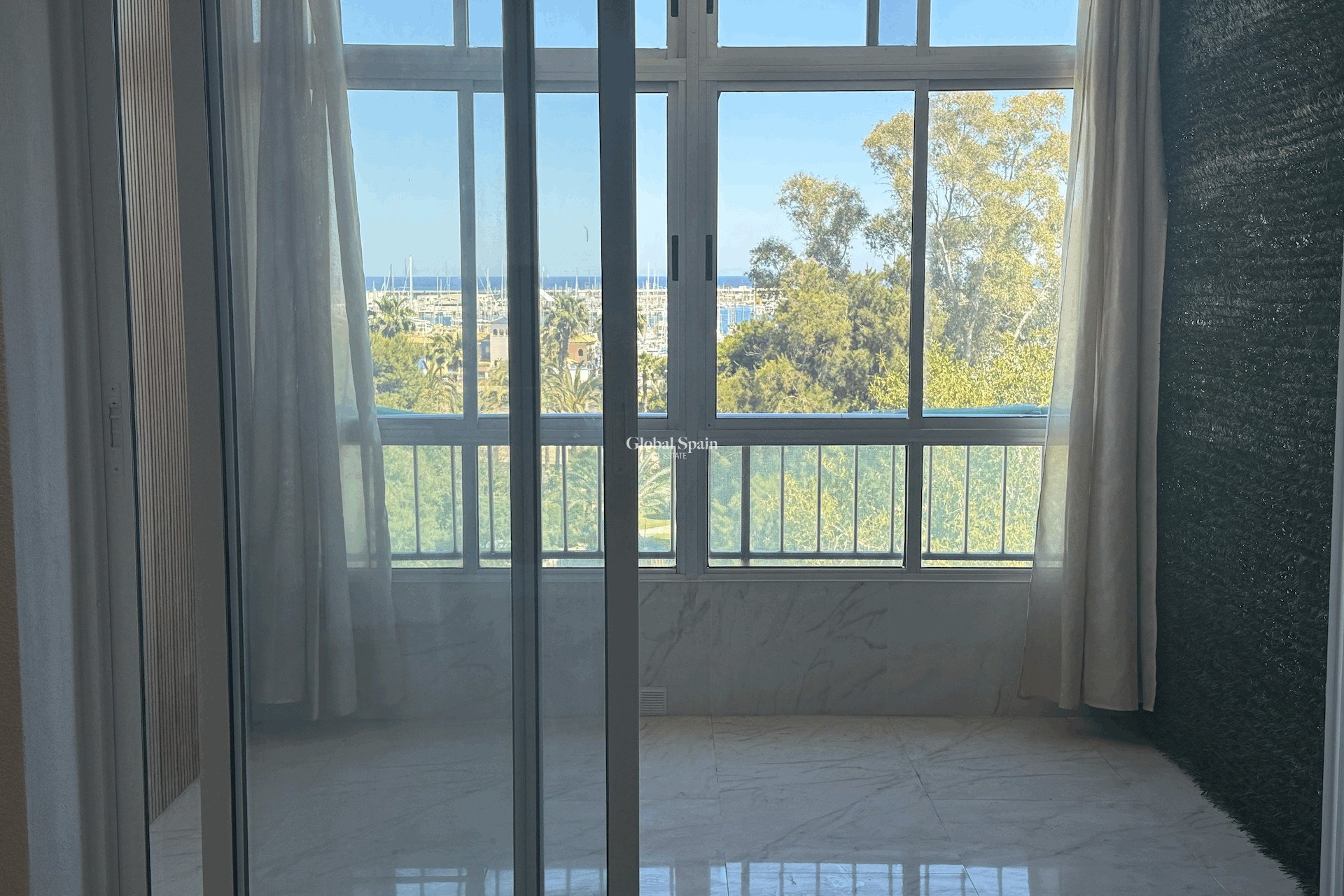 Venta - APARTAMENTO -
TORREVIEJA - Costa Blanca