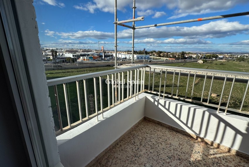 Venta - APARTAMENTO -
TORREVIEJA - Costa Blanca